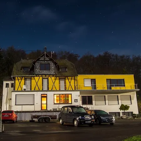 Guest house The Venue Frankfurt-hahn Airport