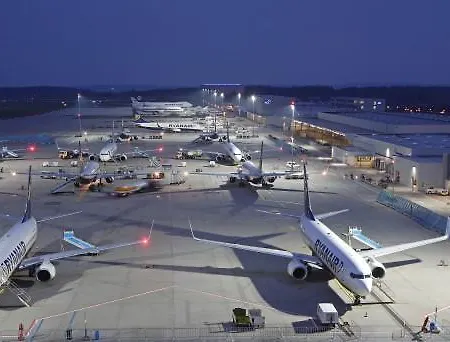 Gasthuis The Venue Frankfurt-hahn Airport *